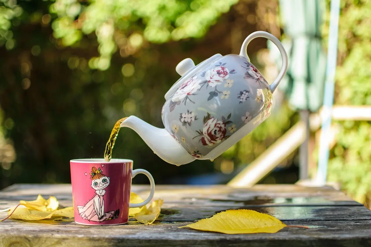 Mindful morgen: Køkkenritualer, te-setup og gadgets der sætter dagens tone